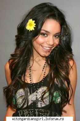 Vanessa Hudgens - Mada_Corny - Stiluri,poze,teme si jocuri
